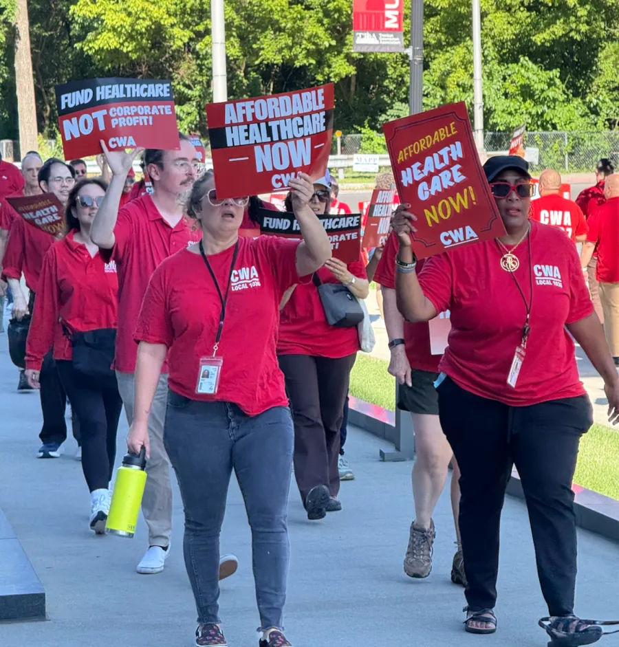 CWAers Demonstrate at SHBC Meeting